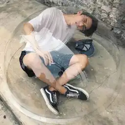 壁池中分眼镜男孩许在赫,是我心目中男友穿衣模板第一名