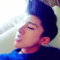 求一个超拽霸气的男生头像