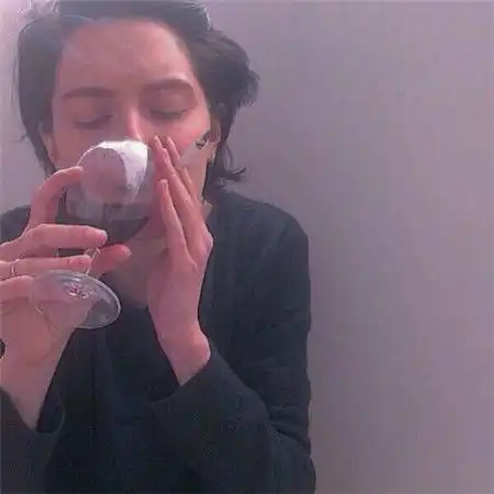 一般出轨后的女人都会有的三种痛苦,纯属自作自受