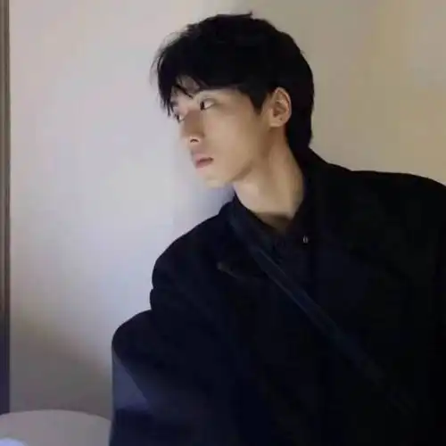 为什么有一种男生喜欢着你,却总说不配原因竟然是这个