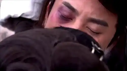 龙门镖局为何人工呼吸的女孩变成老太婆,究竟发生了什么
