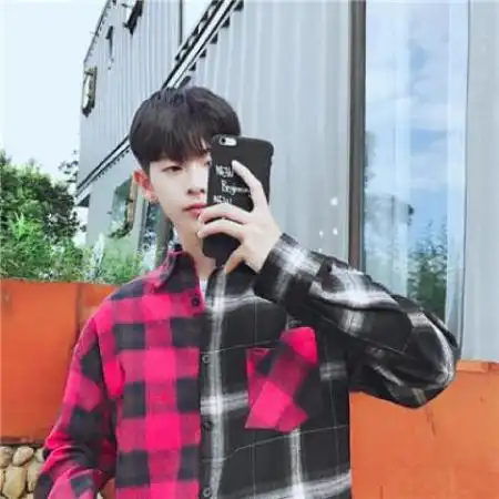 小清新男生头像冷酷帅气,追求爱情这绝对的给力