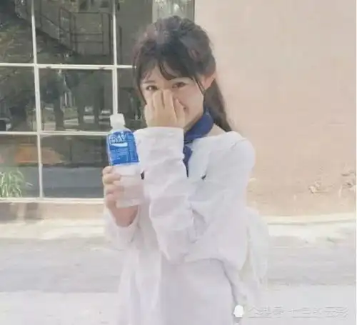 女生干不干净,这3个地方一看就知道,想藏都藏不住