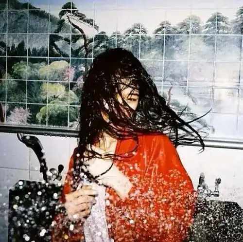 qq头像女