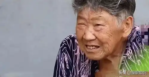 河南孤寡老人住养老院15年,突然要回家,女儿我妈去世28年了