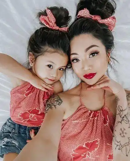 连迪士尼公主都生baby了完全遗传了妈妈的美貌网友大呼吃可爱长大的吧