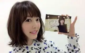 亚洲三大表情包巨头之一花泽香菜