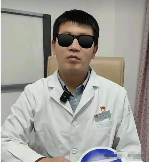 男妇科医生和女患者病房发生关系大尺度聊天和妻子回应我看傻眼