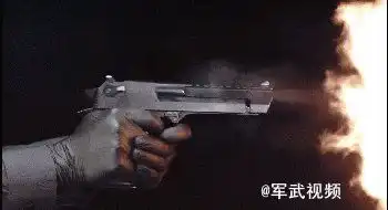 军事gif亮相纽约的南海宣传片
