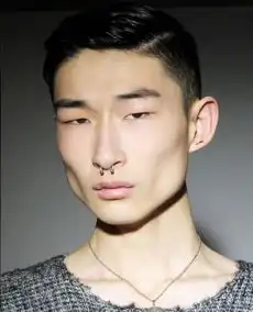 男友不把我介绍给朋友是不是玩玩而已