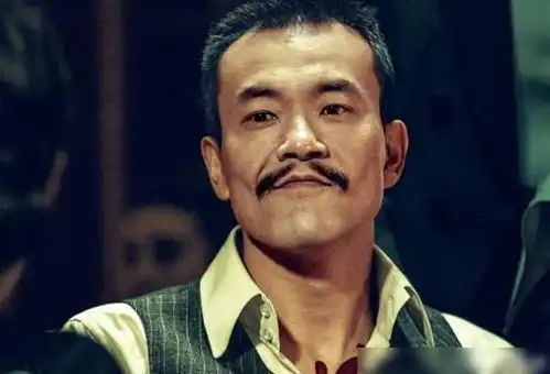 娱乐圈丑帅男明星大盘点陈小春廖凡不算什么,他才最让人喜欢