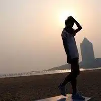 头像头像背影男生孤独微信头像图片大全