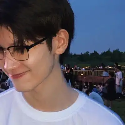 ins男头