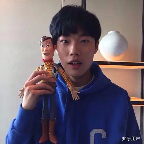 超丑男生头像男孩