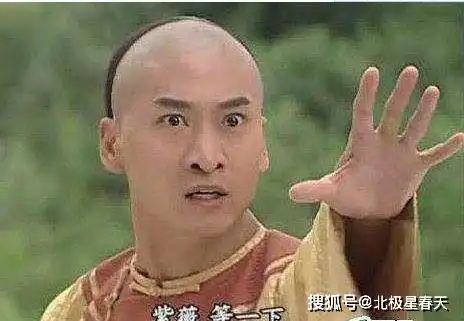5次芭莎慈善一毛未捐,被骂翻天的林心如,3年没接戏疫情期竟捐50万
