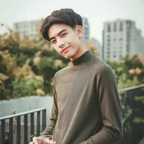 9个网红转演员的电视明星宋威龙和许凯曾是淘宝模特儿