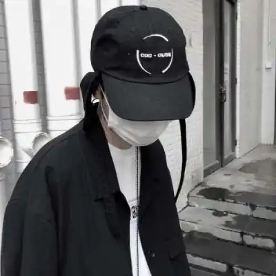 黑色头像图片全黑色男生