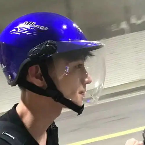 神仙温柔男生头像