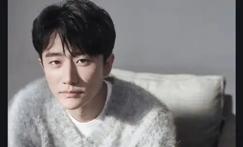 黄轩大方承认新恋情,获得网友一波好评,官宣方式太甜了