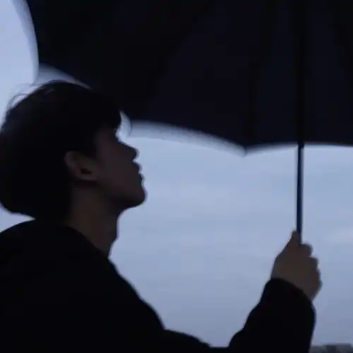 男生头像谈恋爱一堆烦恼,不谈恋爱只有偶尔想谈恋爱一个烦恼