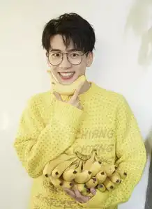 看到这些男明星的笑容杀你还把持的住吗