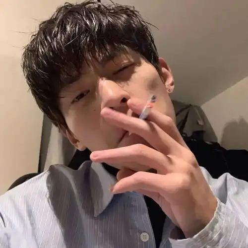 头像什么时候才能燃起对生活的兴趣
