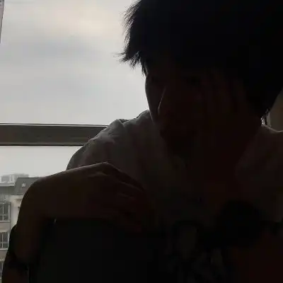 氛围感男生头像侧脸真人优质高级,让你瞬间爱上