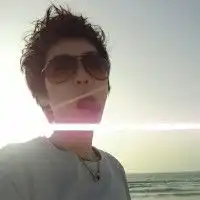 摧毁你骄傲的美男子头像这多么让人心碎的一句话