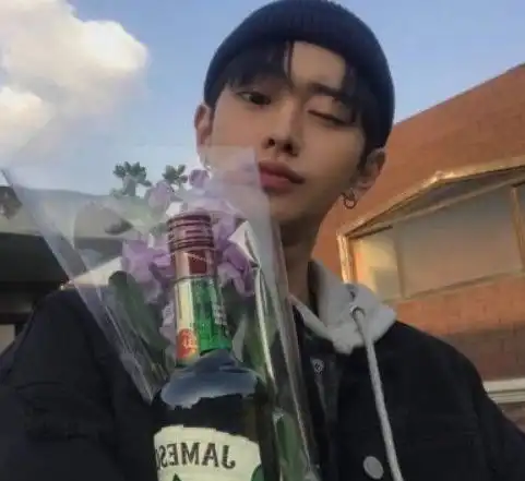 这3种男生经常被女生倒追,就算中一个,很容易走桃花运