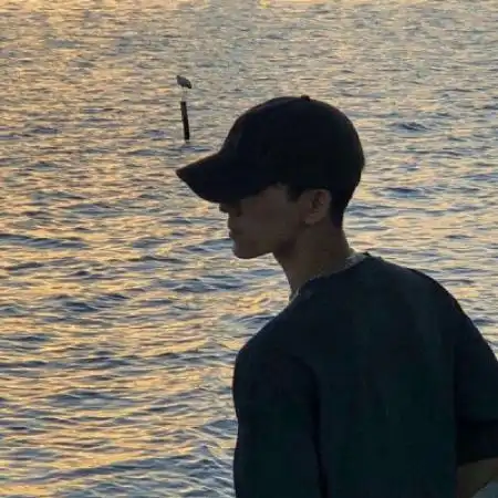 男生头像唯美个性qq头像