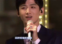 2018国民老公标准吴磊样小狼狗,刘昊然系小奶狗,你最爱哪一个