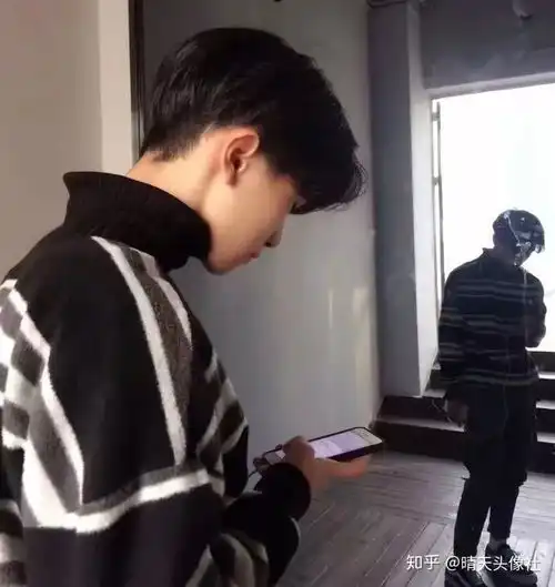 头像男生霸气黑色单身