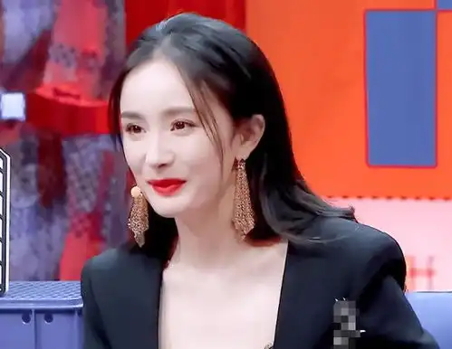微博之夜票选排名,杨幂被the9赶超,第一名堪称断层式