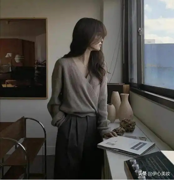 在男人眼中,女人这4套看似不起眼的服装,不仅有魅力还很心动