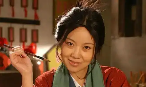 她出道被嘲讽土气,如今变成大众女神,闫妮是怎么做到的