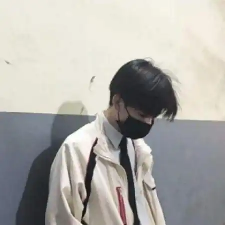 帅气冷酷男生头像真人,不想受委屈的男生