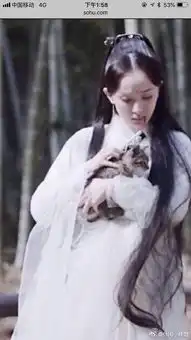 组图杨幂爸爸晒女儿幼时照片做表情包调侃还是小幂好看