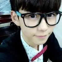 qq头像婷宝超爱的眼镜框框墨镜男头男生