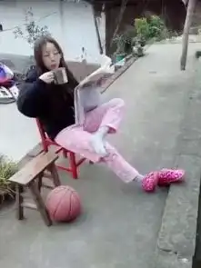 头条亮瞎眼校园名媛春节秒变村姑,哈哈哈哈哈这究竟为何