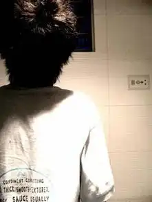 谁帮我找一对黑白的情侣头像,我的两个小号用