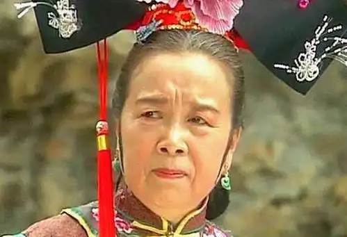 我是还珠格格里的小燕子,成了皇帝的女儿,爱管闲事的假格格