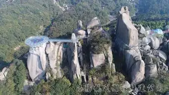 洛阳锐通爱心玻璃栈道观景台可承载200吨重量