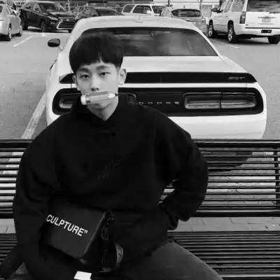 黑色头像图片全黑色男生