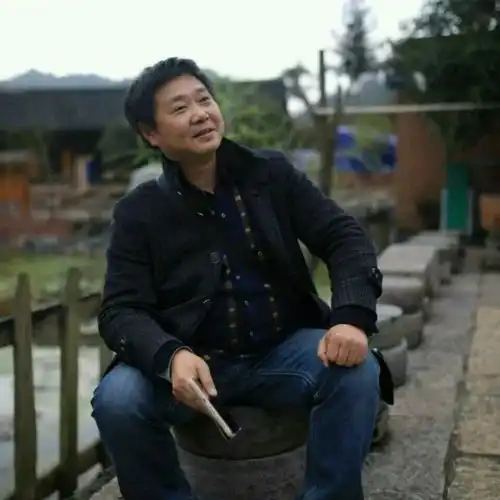 速配网会员西虎复出男54岁湖南永顺县大专机关干部