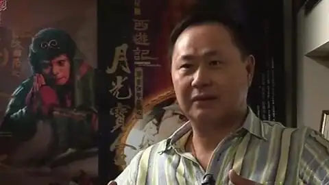 星爷穿军大衣也是这么搞笑的吗,表情萌萌的大话西游拍摄花絮