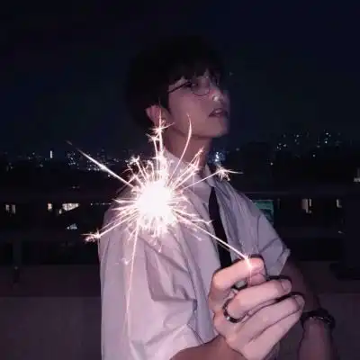 四兄弟头像一人一张潇洒无牵挂