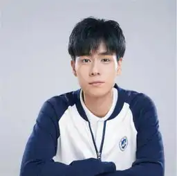 致我们单纯的小美好男主江辰胡一天个人出生日期资料介绍,胡一天沈月身高差多少