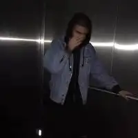 半身欧美男生头像拿不出热情只有冷漠和狂拽的样子