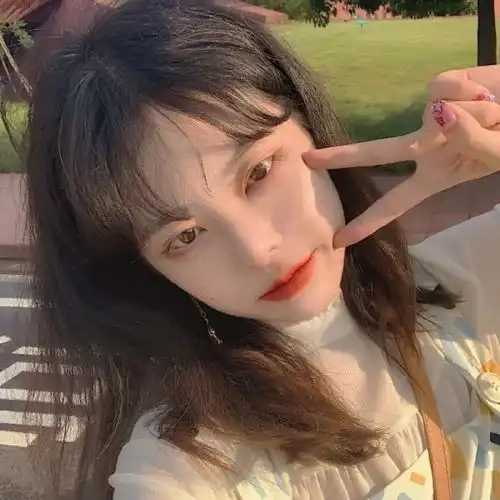 男生小清新头像无水印女