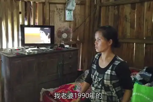 广西90后夫妻隐居深山,12年生了10个孩子,现如今过得怎么样